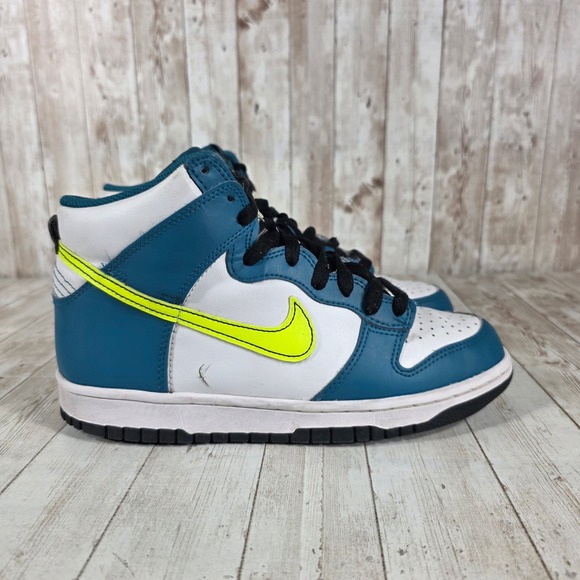 nike dunk high neon